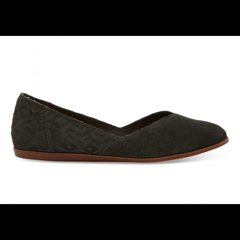 NWOT Toms Jutti Flat